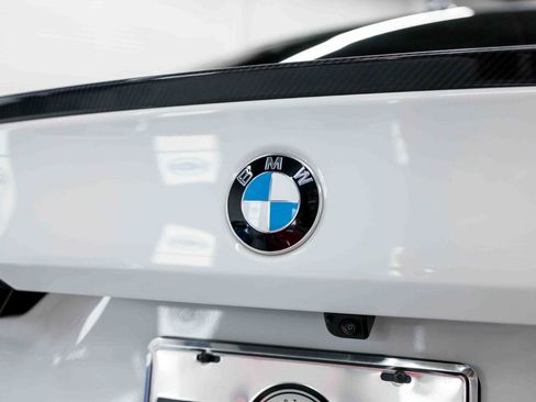 Used 2025 BMW M5 w/ Carbon Package AWD/4WD image 25