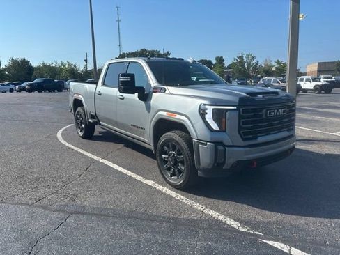 Used 2024 GMC Sierra 2500 AT4 w/ AT4 Premium Plus Package AWD/4WD image 1