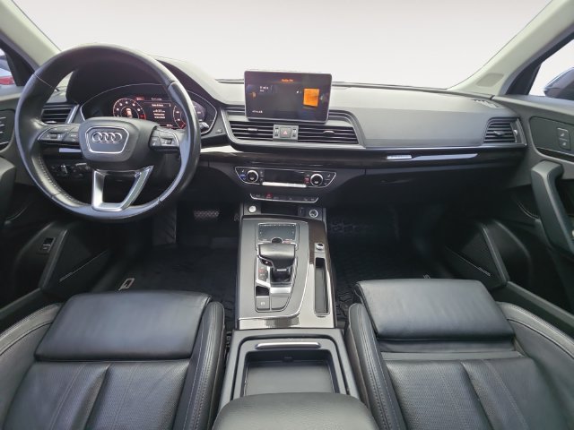 Used 2018 Audi Q5 Prestige w/ Prestige Package AWD/4WD image 10