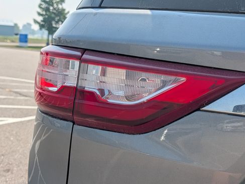 Used 2019 Chevrolet Traverse LT AWD/4WD image 5