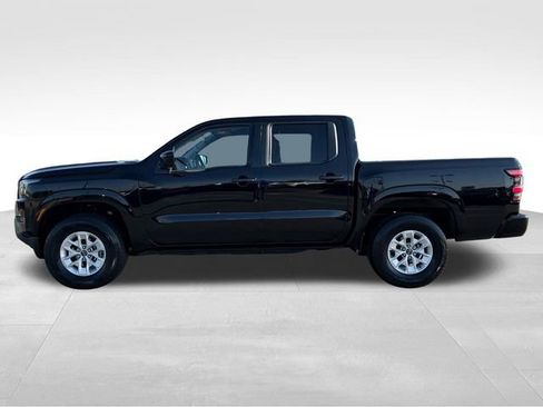 Certified 2024 Nissan Frontier SV image 7