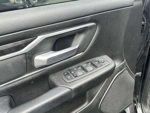 Used 2023 RAM 1500 Big Horn AWD/4WD image 18