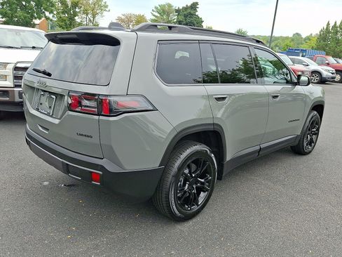 Used 2026 Jeep Cherokee Laredo AWD/4WD image 6