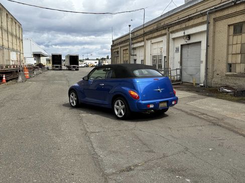 Used 2005 Chrysler PT Cruiser GT FWD image 6