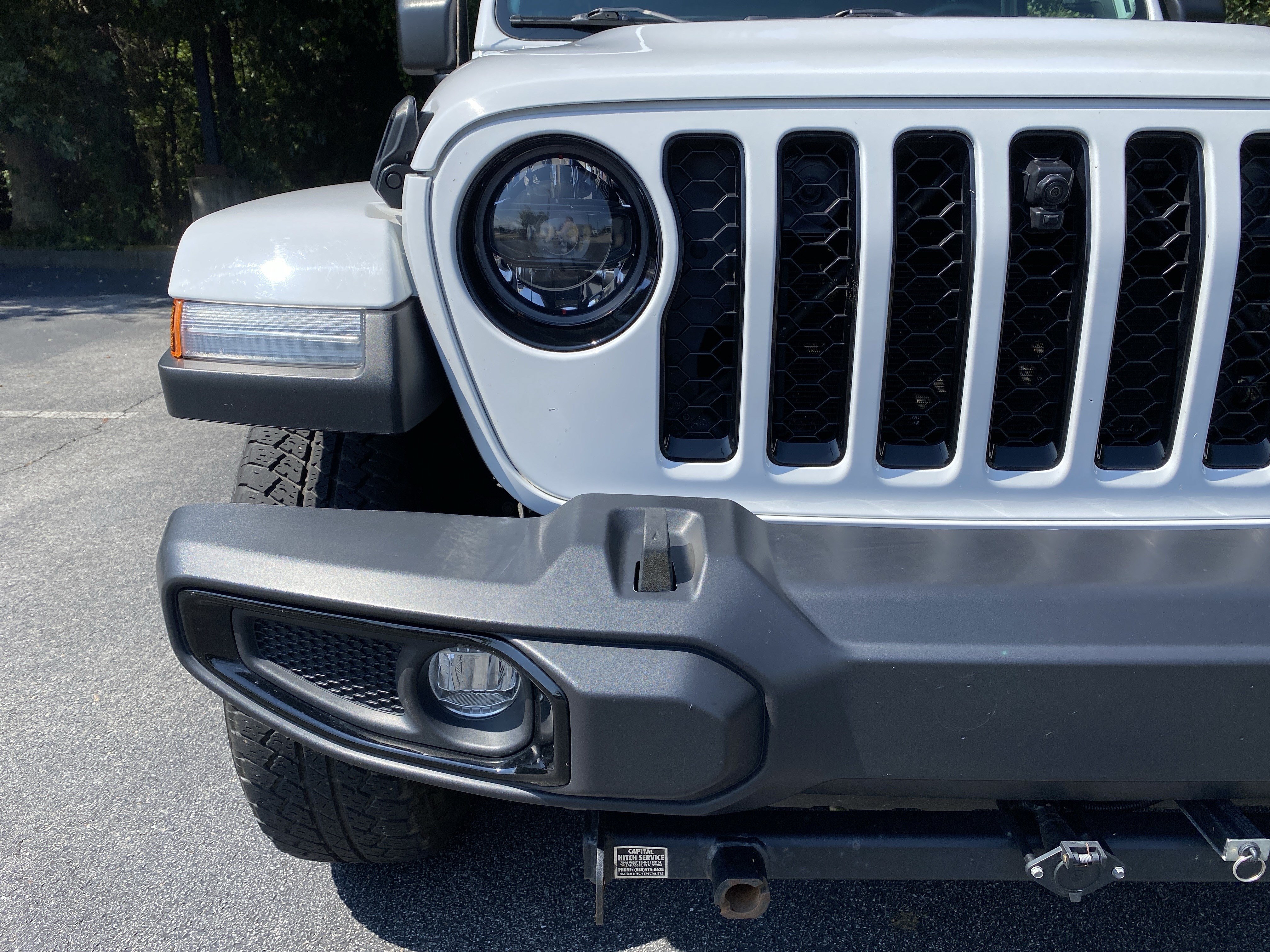 Used 2023 Jeep Wrangler Unlimited Sahara AWD/4WD image 14