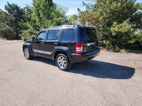 Used 2008 Jeep Liberty Limited w/ Premium Group II AWD/4WD image 22
