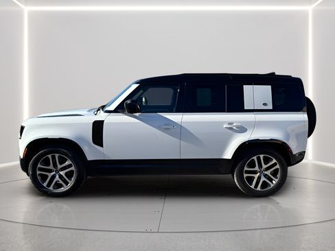 Used 2021 Land Rover Defender 110 X-Dynamic HSE AWD/4WD image 2