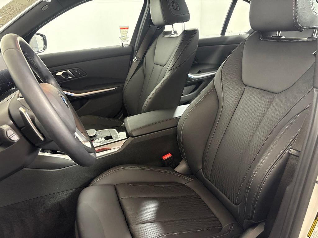 Certified 2024 BMW 330i Sedan w/ Premium Package RWD image 23