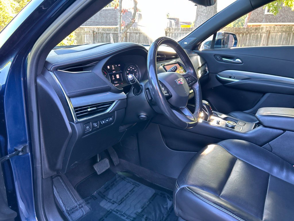 Used 2019 Cadillac XT4 Premium Luxury FWD image 13