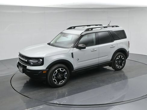 Certified 2023 Ford Bronco Sport Outer Banks w/ Tech Package AWD/4WD image 44