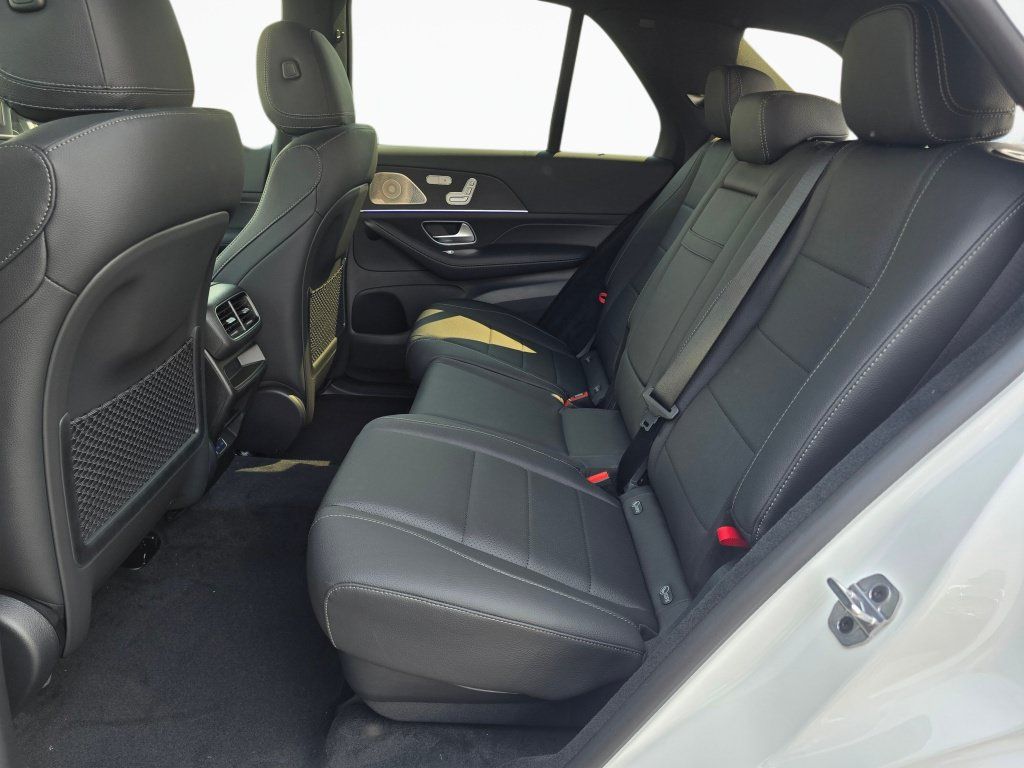 New 2026 Mercedes-Benz GLE 450 4MATIC image 17