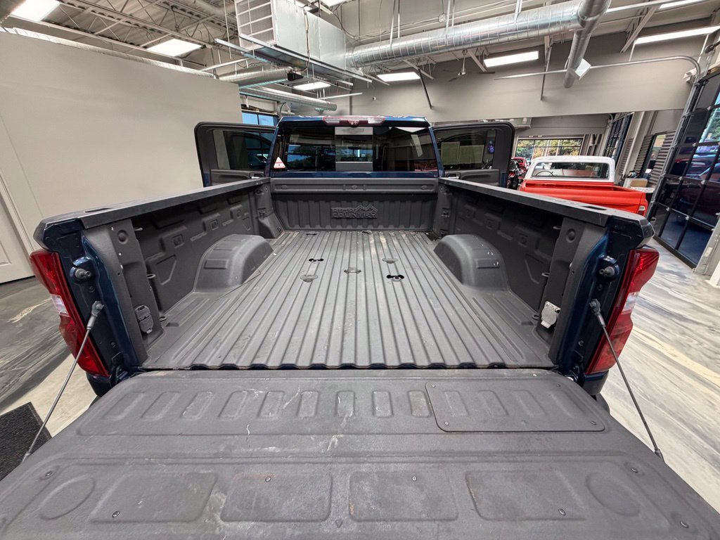 Used 2020 Chevrolet Silverado 2500 High Country w/ Z71 Off-Road Package AWD/4WD image 49