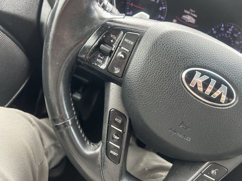 Used 2013 Kia Optima SX w/ Premium Touring Pkg image 39