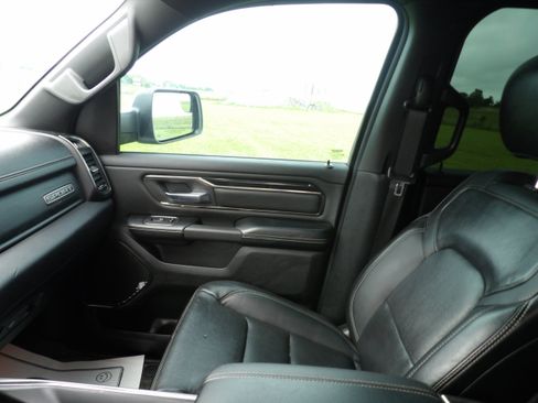 Used 2019 RAM 1500 Sport w/ Level 2 Equipment Group AWD/4WD image 16