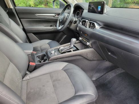 Used 2021 MAZDA CX-5 Touring image 9