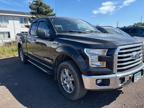 Used 2015 Ford F150 XLT w/ Equipment Group 302A Luxury AWD/4WD image 7