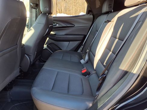 Used 2022 Chevrolet TrailBlazer RS w/ Driver Confidence Package image 7