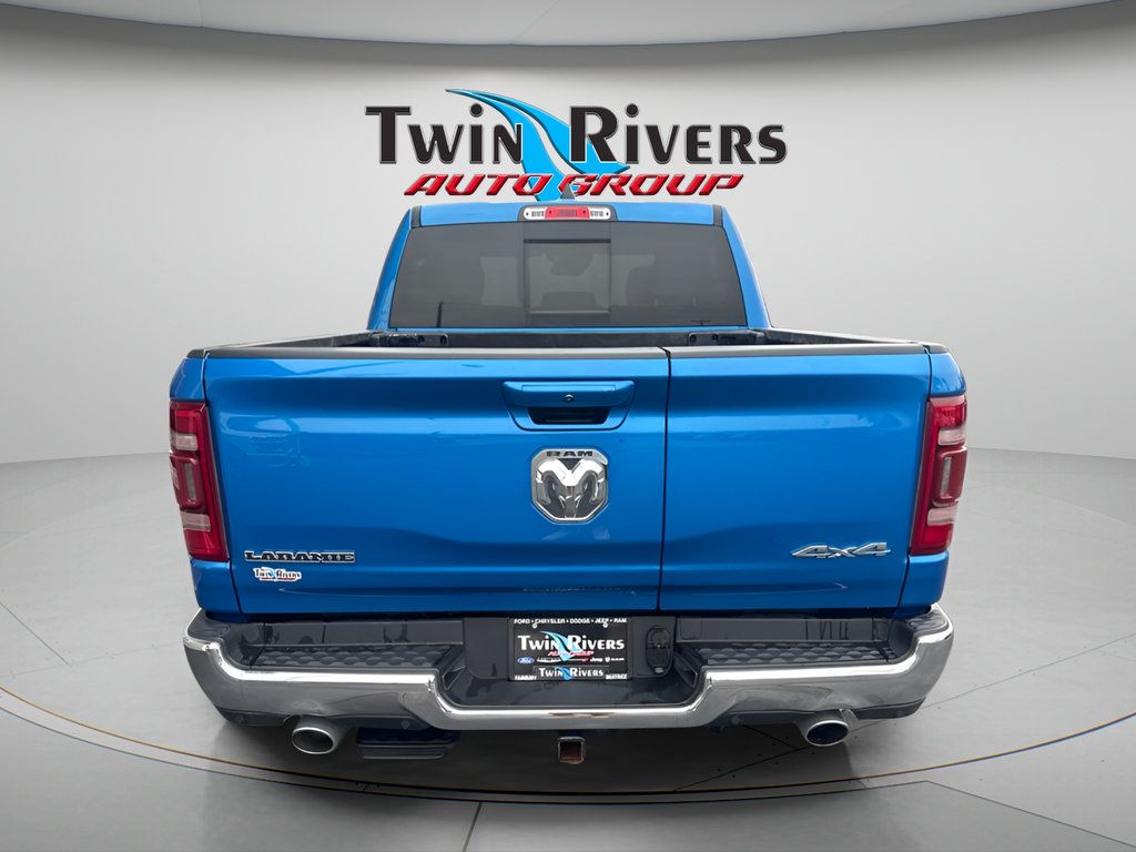 Used 2023 RAM 1500 Laramie AWD/4WD image 3