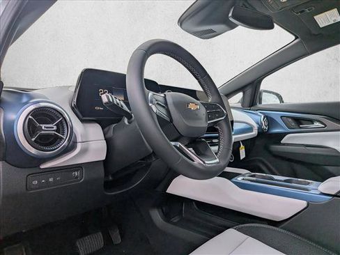 New 2026 Chevrolet Equinox EV LT image 9