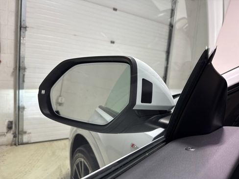 Used 2020 Audi Q8 Premium Plus w/ Premium Plus Package image 17