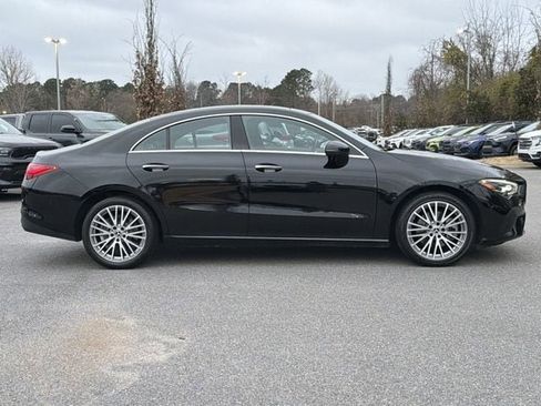 Used 2025 Mercedes-Benz CLA 250 4MATIC image 2