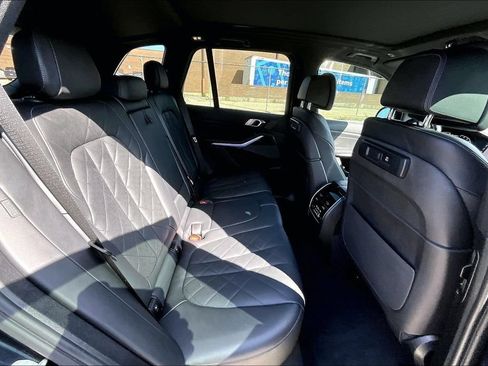 Used 2023 BMW X5 M50i w/ Climate Comfort Package AWD/4WD image 26