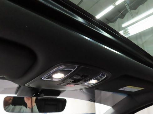 Used 2023 Kia Stinger GT-Line w/ Sun & Sound Package image 19