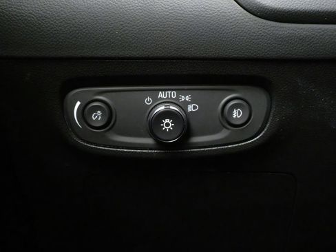 Used 2023 Buick Encore GX Preferred AWD/4WD image 15