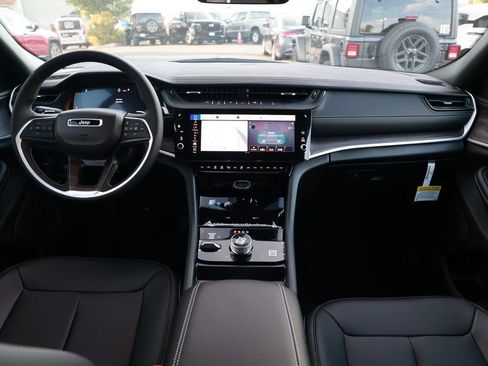 New 2026 Jeep Grand Cherokee L Limited AWD/4WD image 22