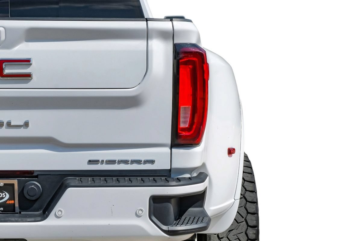 Used 2022 GMC Sierra 3500 Denali w/ Denali Ultimate Package AWD/4WD image 52