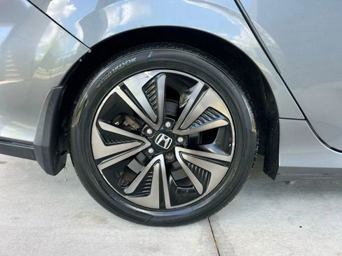 Used 2017 Honda Civic EX image 18
