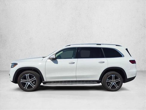Used 2021 Mercedes-Benz GLS 450 4MATIC image 8
