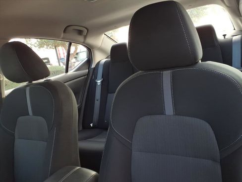 Used 2023 Nissan Sentra SV image 14