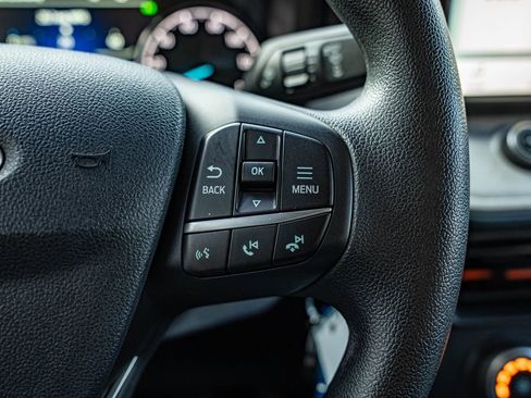 Used 2022 Ford Maverick XLT w/ Equipment Group 300A Standard image 12