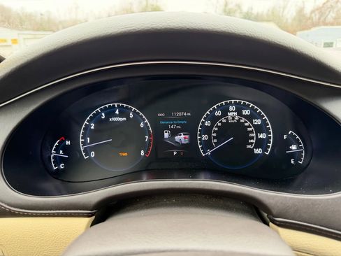 Used 2012 Hyundai Genesis 3.8 w/ Premium Pkg image 32