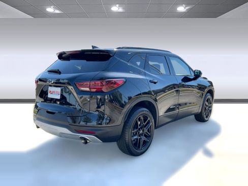 Certified 2024 Chevrolet Blazer LT w/ Convenience Package image 9