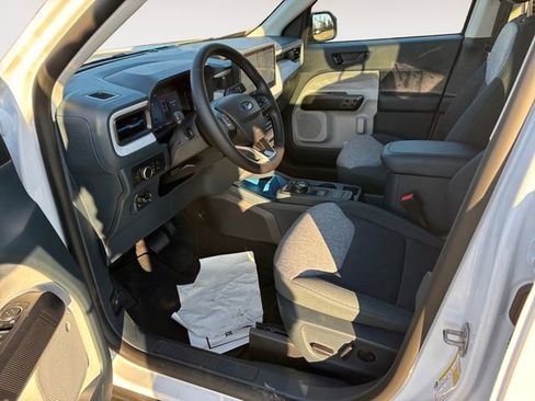 New 2025 Ford Maverick XLT w/ XLT Luxury Package AWD/4WD image 9