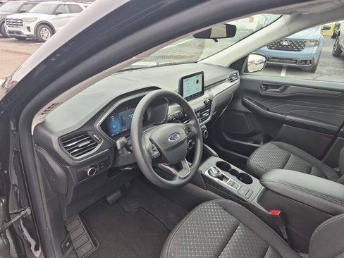 New 2026 Ford Escape Active image 11