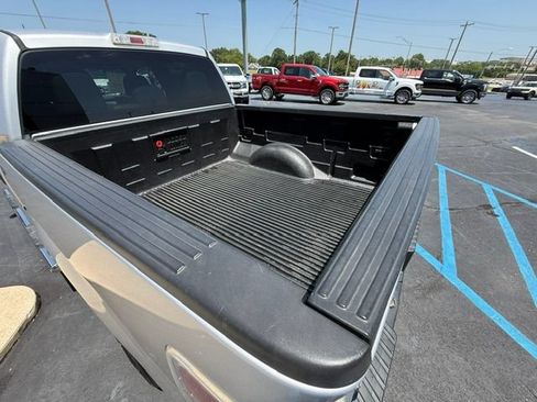Used 2011 Ford F150 XLT RWD image 7