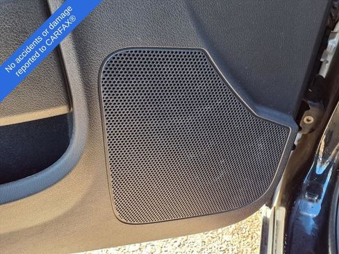 Used 2014 Dodge Challenger SXT w/ Super Sport Group (SS/T) image 13