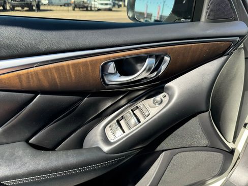 Used 2018 INFINITI Q50 Luxe image 10