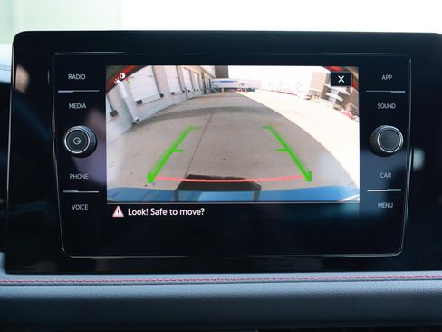 Used 2025 Volkswagen Jetta GLI Autobahn image 39