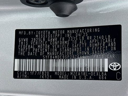 Certified 2025 Toyota Corolla LE FWD image 30