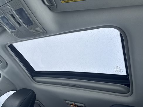 Used 2023 MAZDA CX-5 AWD 2.5 S w/ Premium Plus Pkg image 3