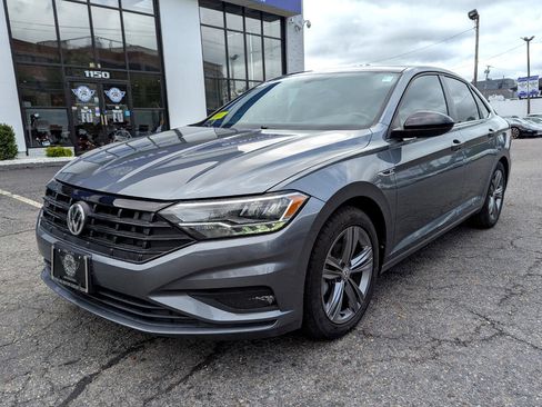 Used 2020 Volkswagen Jetta R-Line image 3