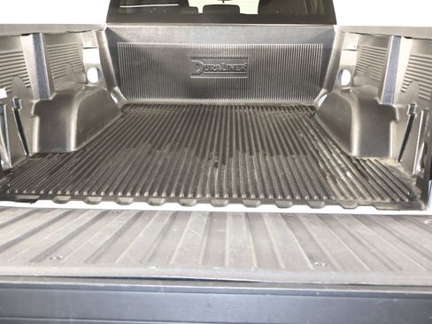 Used 2025 Chevrolet Silverado 1500 LT image 50