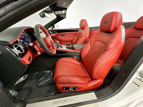 Certified 2024 Bentley Continental GT image 21