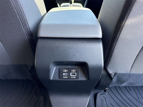 Certified 2025 Subaru Crosstrek 2.0i Premium image 23