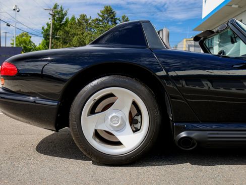 Used 1995 Dodge Viper RT/10 image 48