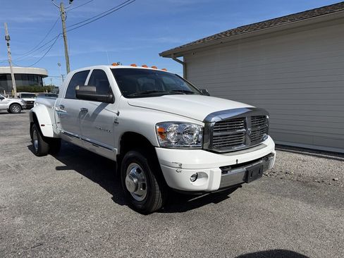 Used 2006 Dodge Ram 3500 Truck Laramie w/ Protection Group AWD/4WD image 3